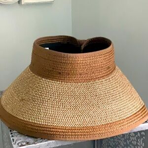 Magid Hats packable sunshade